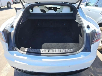 2021 Tesla Model S Long Range – miniatura 14