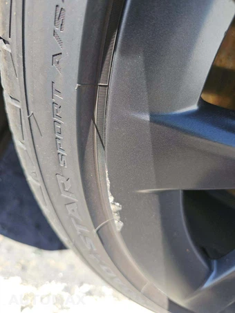 2021 Tesla Model S Long Range – miniatura 25