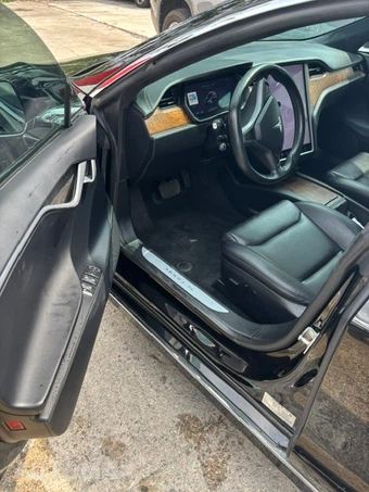 2021 Tesla Model S Long Range Plus - miniatura 18