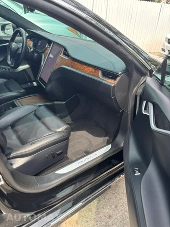 2021 Tesla Model S Long Range Plus - miniatura 31