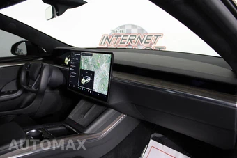 2021 Tesla Model S Plaid - miniatura 12
