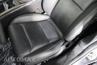 2021 Tesla Model S Plaid - miniatura 33