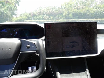 2021 Tesla Model S Plaid - miniatura 19
