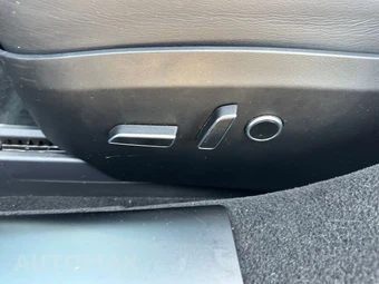 2021 Tesla Model S Plaid - miniatura 12