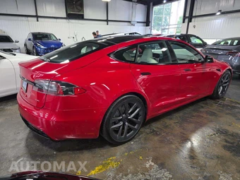 2021 Tesla Model S Plaid - miniatura 3