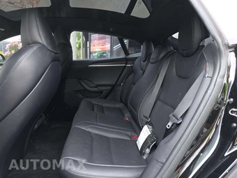 2021 Tesla Model S Plaid – miniatura 10