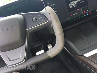 2021 Tesla Model S Plaid – miniatura 24