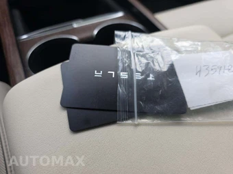2021 Tesla Model S Plaid - miniatura 8
