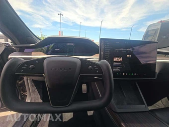 2021 Tesla Model S Plaid – miniatura 10