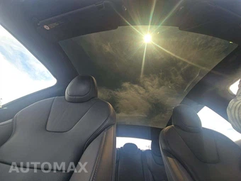 2021 Tesla Model S Plaid – miniatura 11