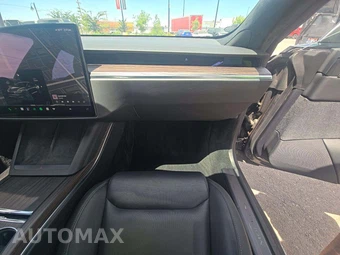 2021 Tesla Model S Plaid – miniatura 20