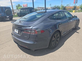 2021 Tesla Model S Plaid – miniatura 3