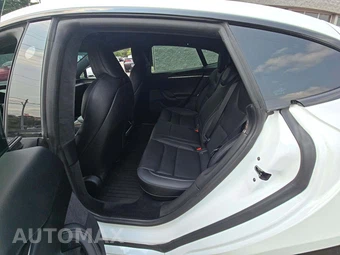 2021 Tesla Model S Plaid - miniatura 13