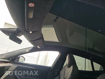 2021 Tesla Model S Plaid - miniatura 17