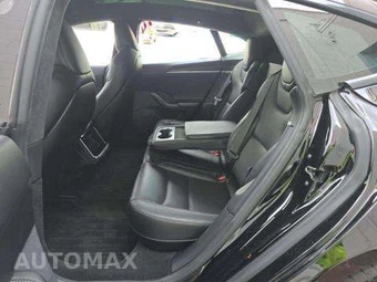 2021 Tesla Model S Plaid – miniatura 13