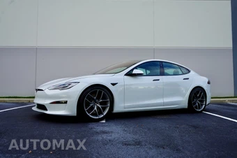 2021 Tesla Model S Plaid - miniatura 11
