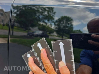 2021 Tesla Model S Plaid - miniatura 27