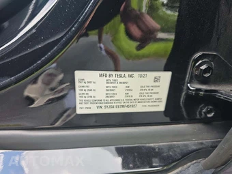 2021 Tesla Model S Plaid - miniatura 5