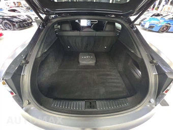 2021 Tesla Model S Plaid – miniatura 11