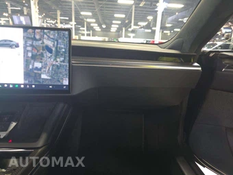 2021 Tesla Model S Plaid – miniatura 17