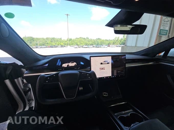 2021 Tesla Model S Plaid – miniatura 11