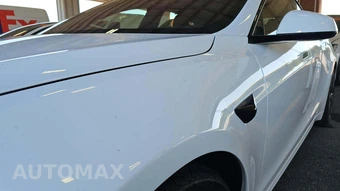 2021 Tesla Model S Plaid – miniatura 18