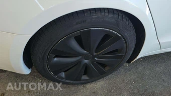 2021 Tesla Model S Plaid – miniatura 22