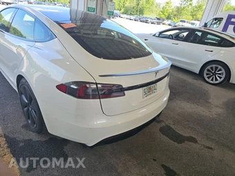 2021 Tesla Model S Plaid – miniatura 5