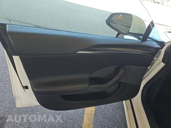 2021 Tesla Model S Plaid – miniatura 9