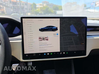 2021 Tesla Model S Plaid – miniatura 10