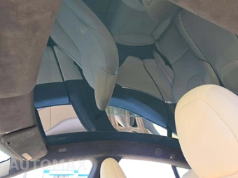2021 Tesla Model S Plaid – miniatura 11