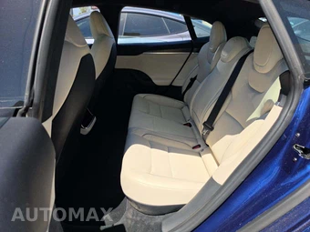 2021 Tesla Model S Plaid – miniatura 13