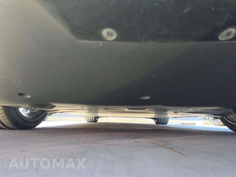 2021 Tesla Model S Plaid – miniatura 15