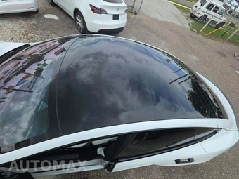 2021 Tesla Model S Plaid – miniatura 12