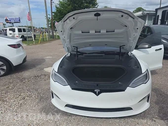 2021 Tesla Model S Plaid – miniatura 28
