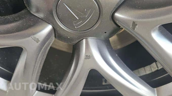 2021 Tesla Model S Plaid - miniatura 24