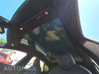 2021 Tesla Model S Plaid – miniatura 11