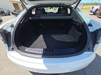 2021 Tesla Model S Plaid – miniatura 14