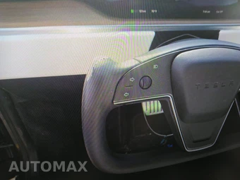 2021 Tesla Model S Plaid – miniatura 24