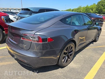 2021 Tesla Model S Plaid – miniatura 4
