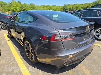 2021 Tesla Model S Plaid – miniatura 6