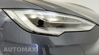 2021 Tesla Model S Plaid - miniatura 22