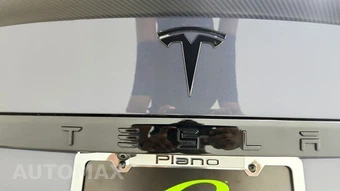 2021 Tesla Model S Plaid - miniatura 32