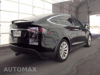 2021 Tesla Model X Long Range – miniatura 4