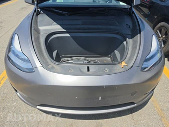 2021 Tesla Model Y Long Range - miniatura 16