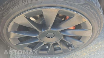 2021 Tesla Model Y Long Range - miniatura 25