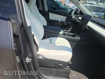 2021 Tesla Model Y Long Range - miniatura 8