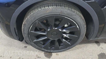 2021 Tesla Model Y Long Range - miniatura 24