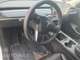 2021 Tesla Model Y Long Range - miniatura 11