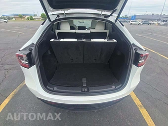 2021 Tesla Model Y Long Range - miniatura 11